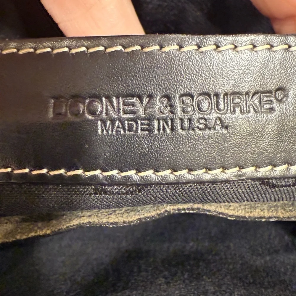 Dooney & Bourke Vintage Cabriolet Bucket Bag Black Canvas & Leather EUC
